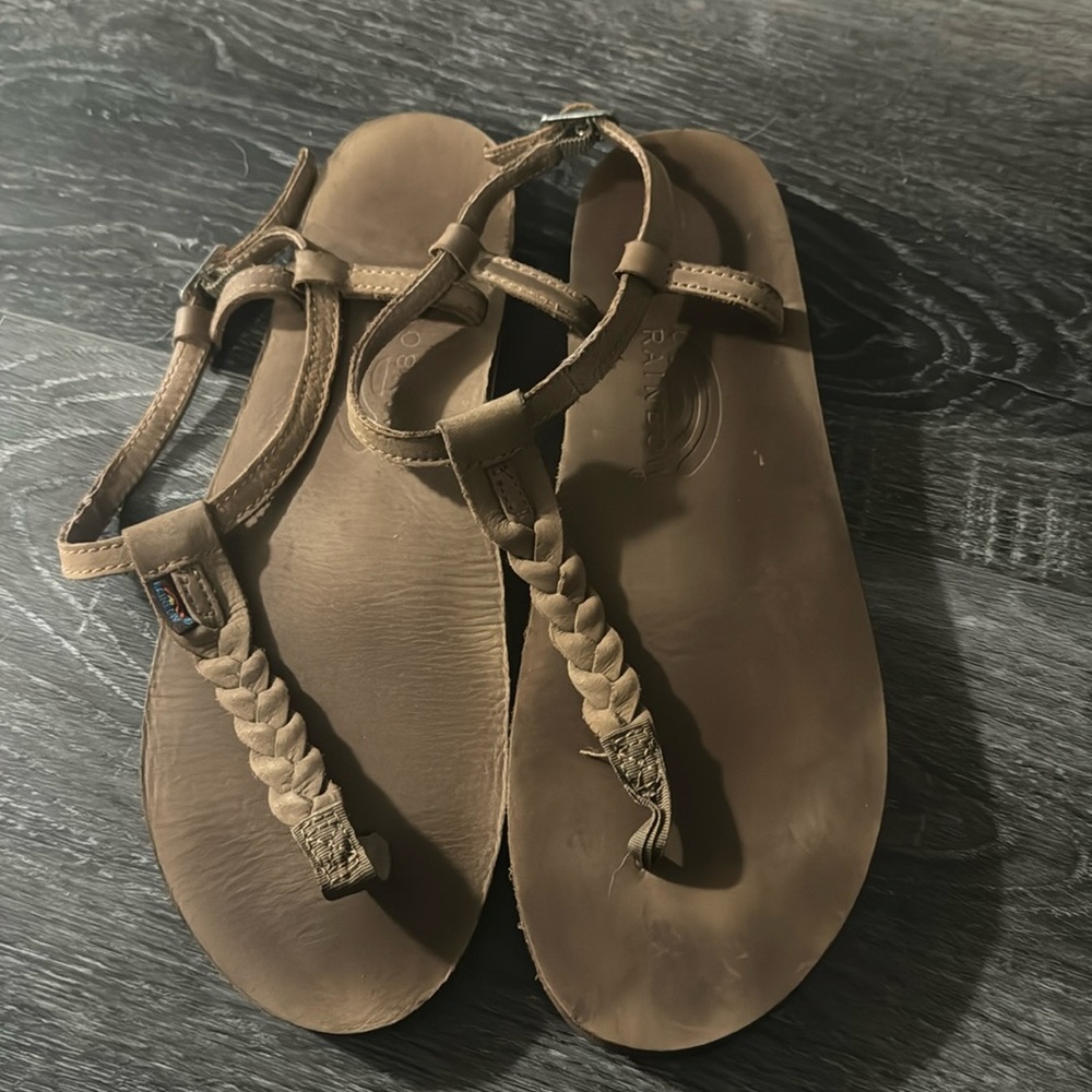T street sandal
